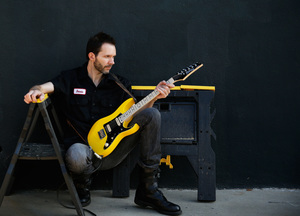 Paul Gilbert performing live music at Dosey Doe in The Woodlands