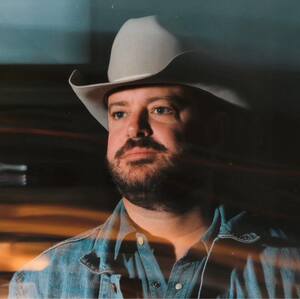 Wade Bowen (General Admission) performing live music at Dosey Doe in The Woodlands