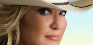 Tanya Tucker performing live music at Dosey Doe in The Woodlands