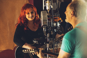 Wynonna Judd & Cactus with Kyle Hutton - Real Life Real Music performing live music at Dosey Doe in The Woodlands