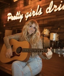 Cosette Smith performing live music at Dosey Doe in The Woodlands