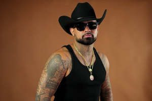 Louie TheSinger (General Admission) performing live music at Dosey Doe in The Woodlands